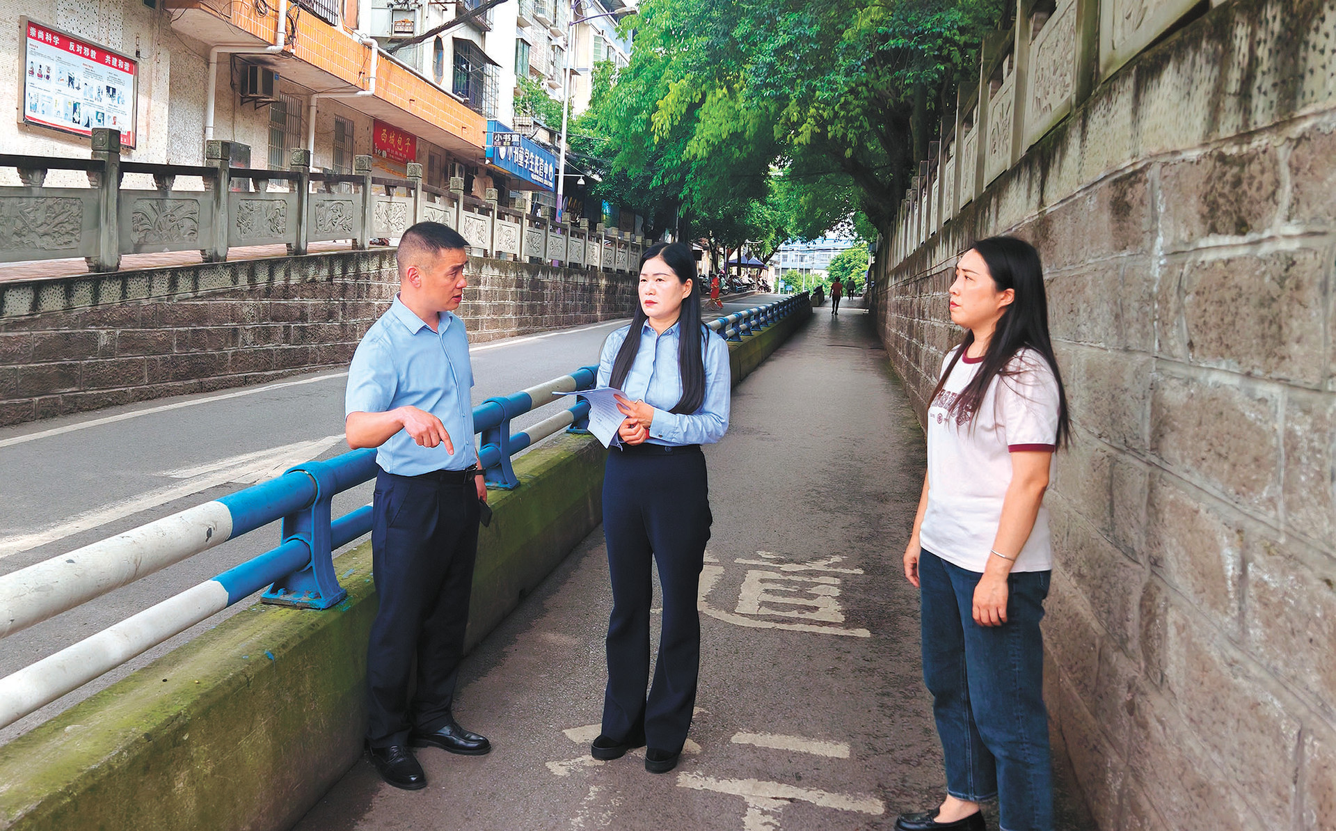 图2：代表调研单行道恢复双向通行的可行性。