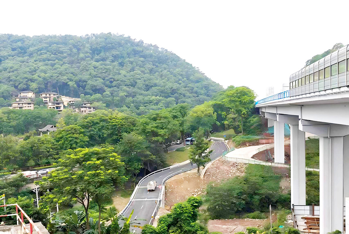 图1：小泉循环道路建成通车。
